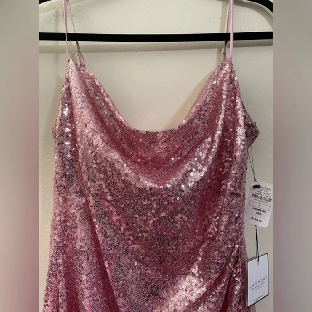 NWT Laundry by Shelli Segal Sequin Mini Dress in Light Pink - 6‎ - Picture 2 of 11